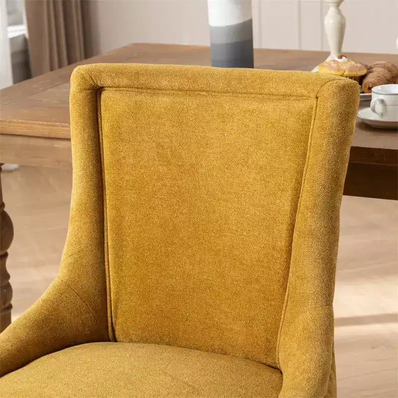 Lot de 2 chaises de salle à manger modernes, chaises d'appoint en tissu avec pieds en bois aux tons neutres, clous décoratifs couleur bronze.
