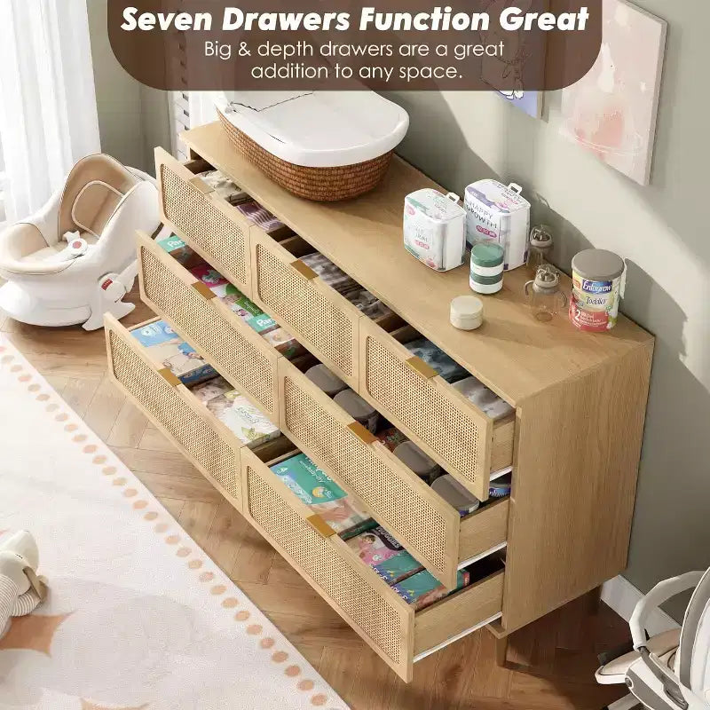 Commode 7 tiroirs en rotin - Grande commode en bois avec tiroirs profonds et plateau large pour chambre, salon, couloir ou dressing