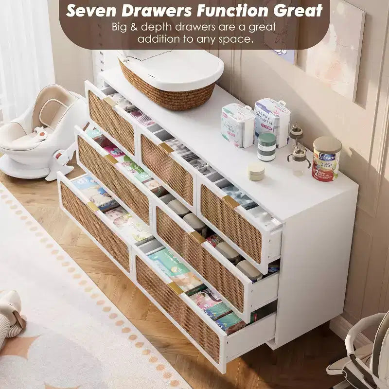 Commode 7 tiroirs en rotin - Grande commode en bois avec tiroirs profonds et plateau large pour chambre, salon, couloir ou dressing