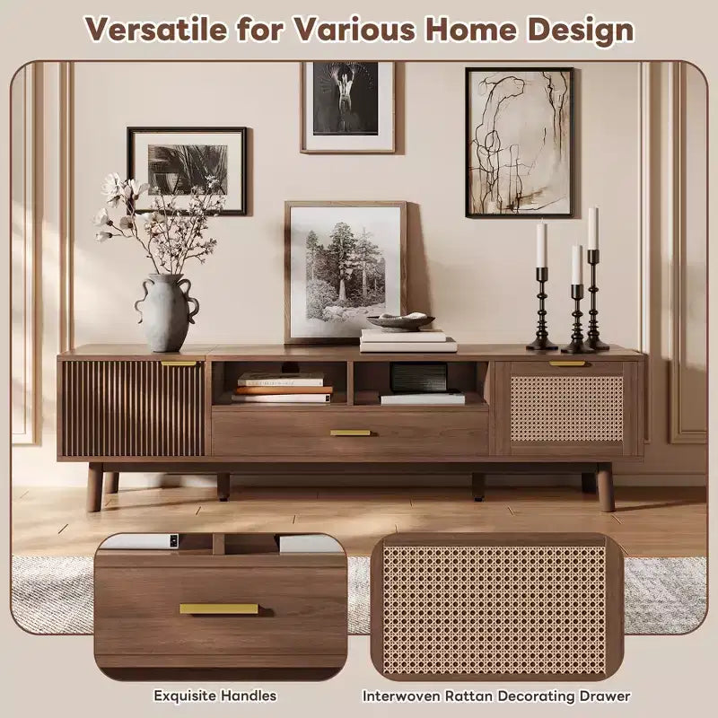 Meuble TV en bois brun de 170 cm pour téléviseurs jusqu'à 75 pouces, avec portes à fermeture douce et porte abattante, pour salon ou chambre à coucher.