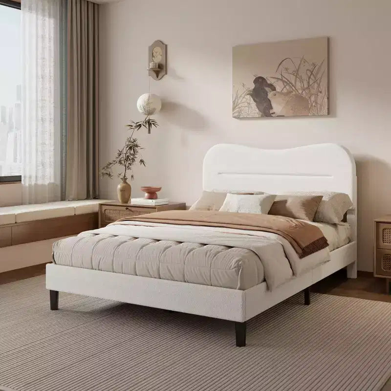 Cadre de lit rembourré pleine grandeur en tissu bouclé Teddy, tête de lit lit nuage blanc, design moderne guimauve, aucun sommier tapissier requis, lattes en bois robustes